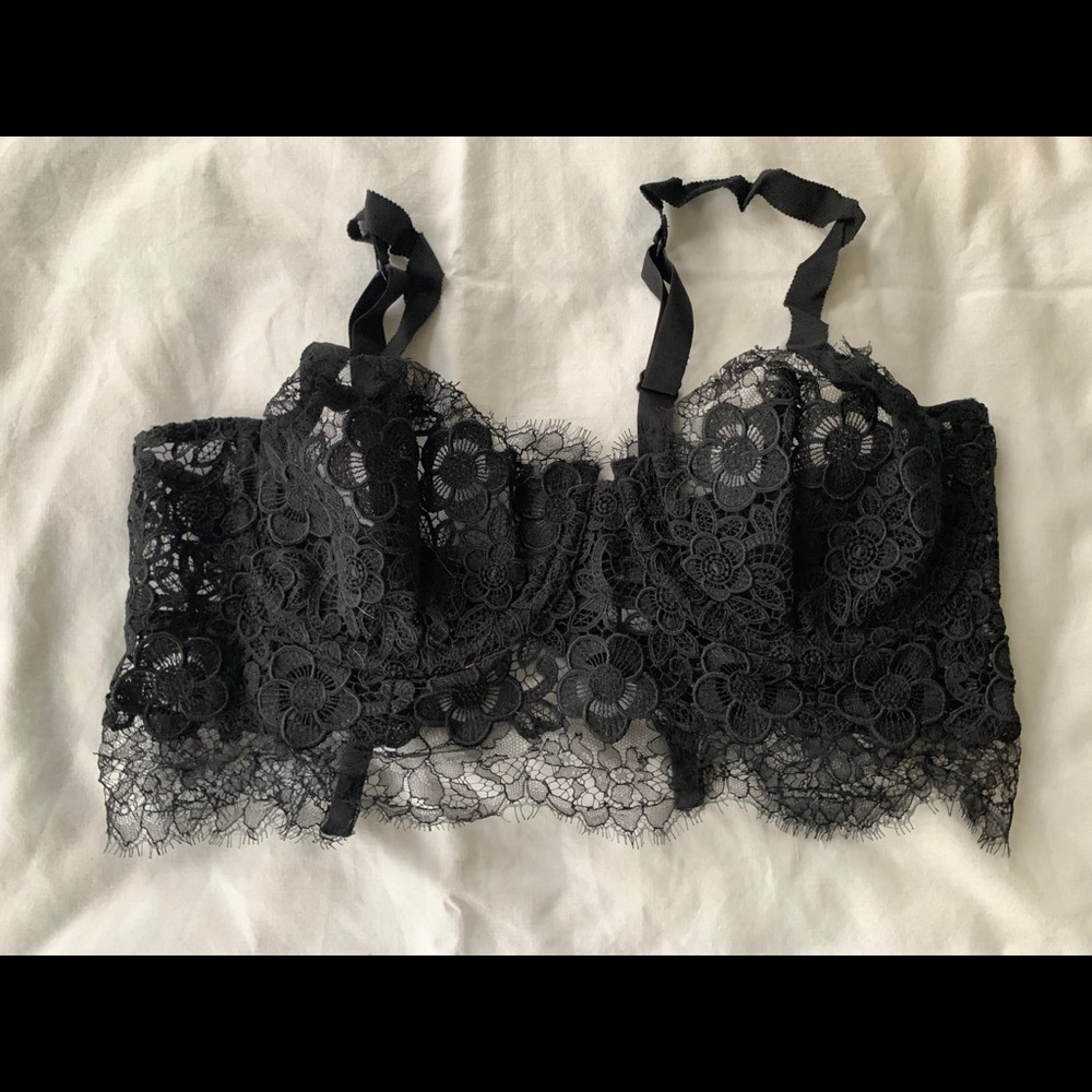 Victoria’s Secret Designer Collection longline bra